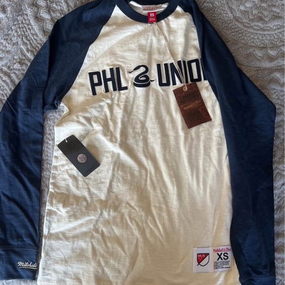 Philadelphia Union MLS Mitchell & Ness Navy and Cream Top - Picture 1 of 2